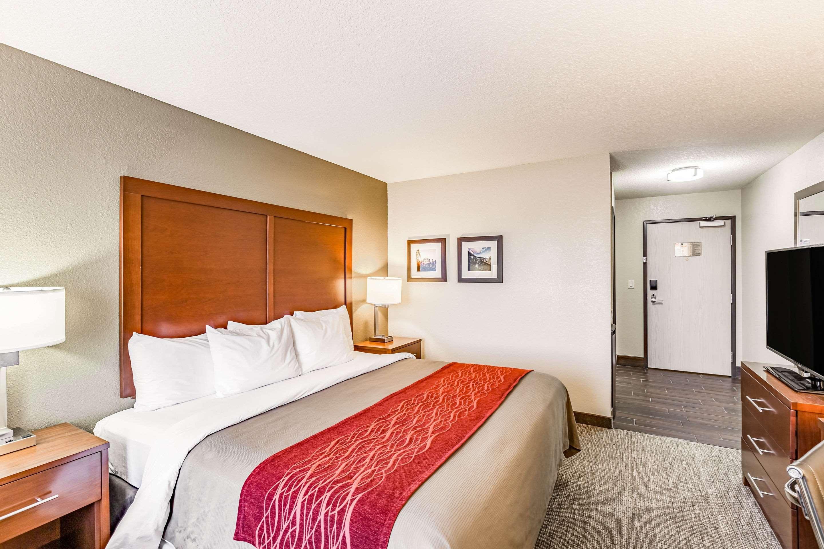 Comfort Inn Altoona-Des Moines Exterior photo