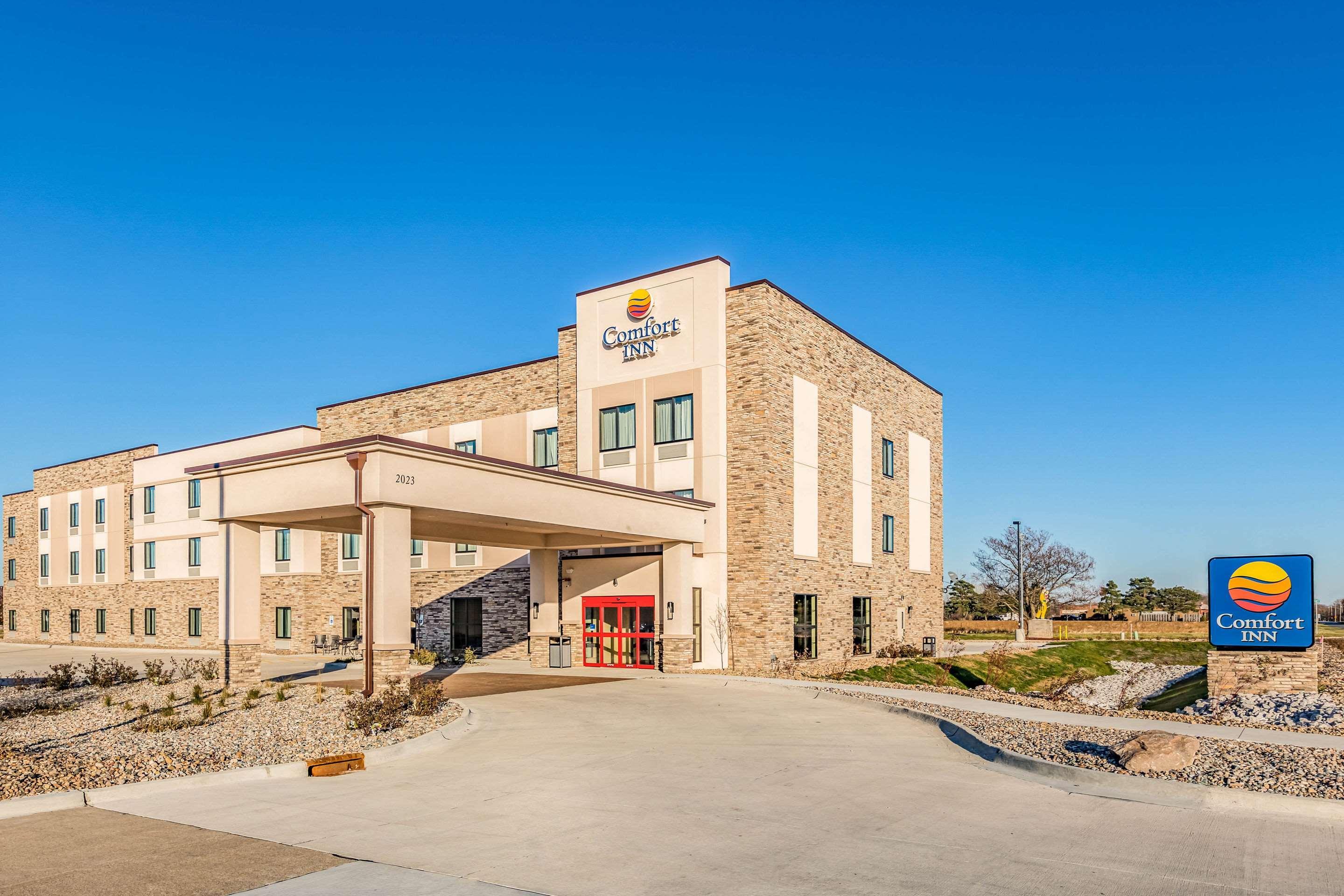 Comfort Inn Altoona-Des Moines Exterior photo